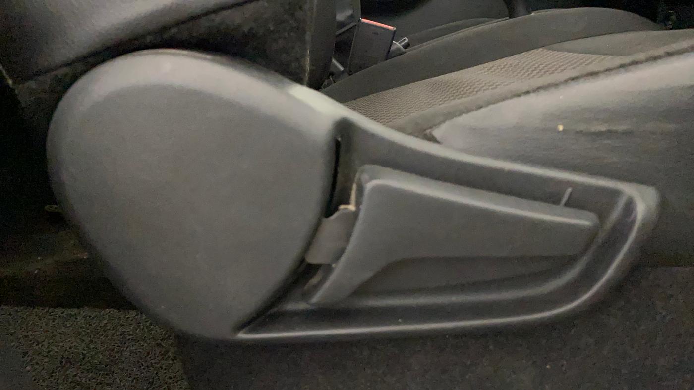 2020 Maruti S PRESSO VXI, Petrol, Manual, 41,926 km, Driver Side Adjustment Panel