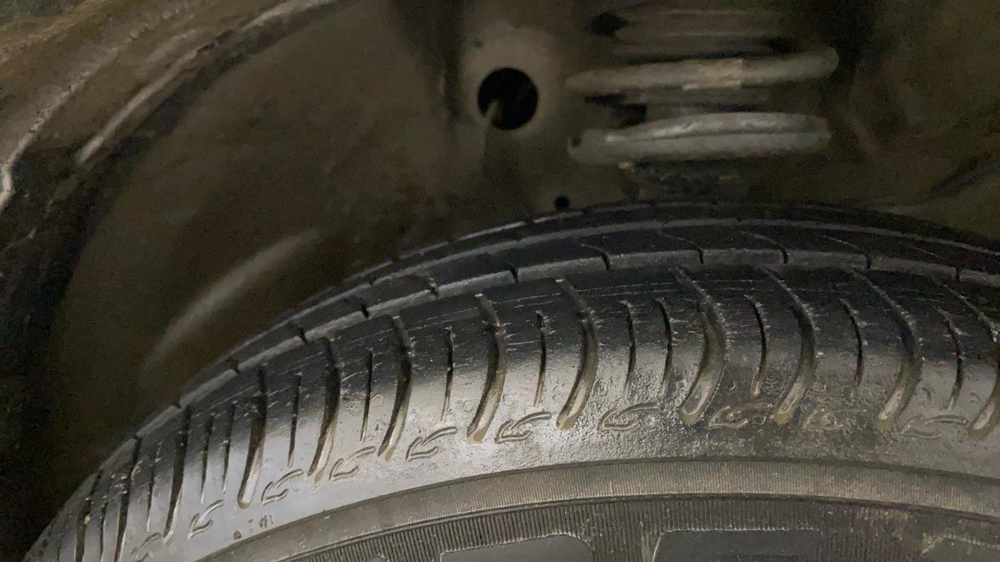 2020 Maruti S PRESSO VXI, Petrol, Manual, 41,926 km, Right Front Tyre Tread