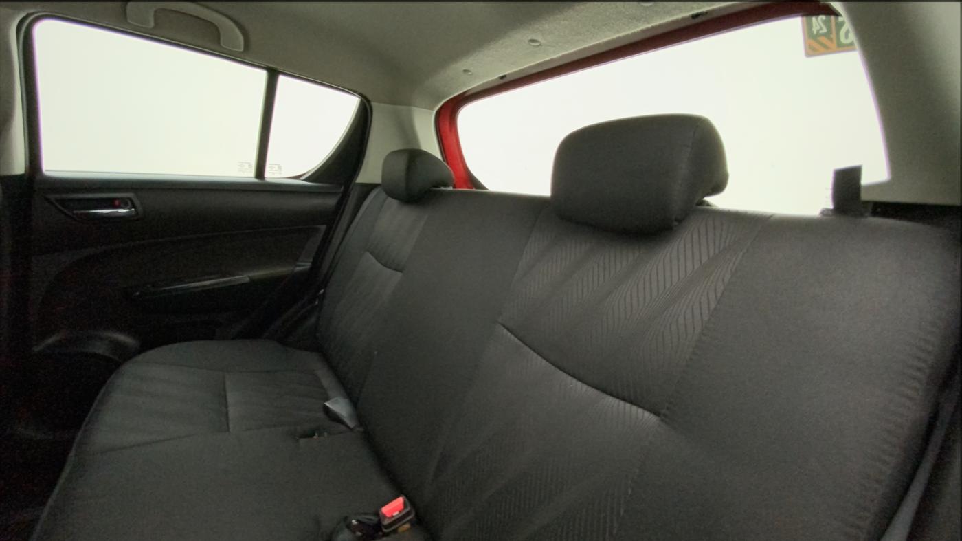 2014 Maruti Swift VDI, Diesel, Manual, 1,02,174 km, Right Side Rear Door Cabin