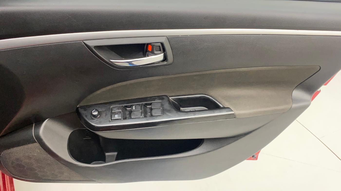 2014 Maruti Swift VDI, Diesel, Manual, 1,02,174 km, Driver Side Door Panels Control
