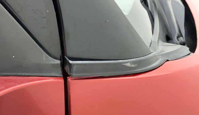 2014 Maruti Swift VDI, Diesel, Manual, 1,02,174 km, Right A pillar - Trim cover missing