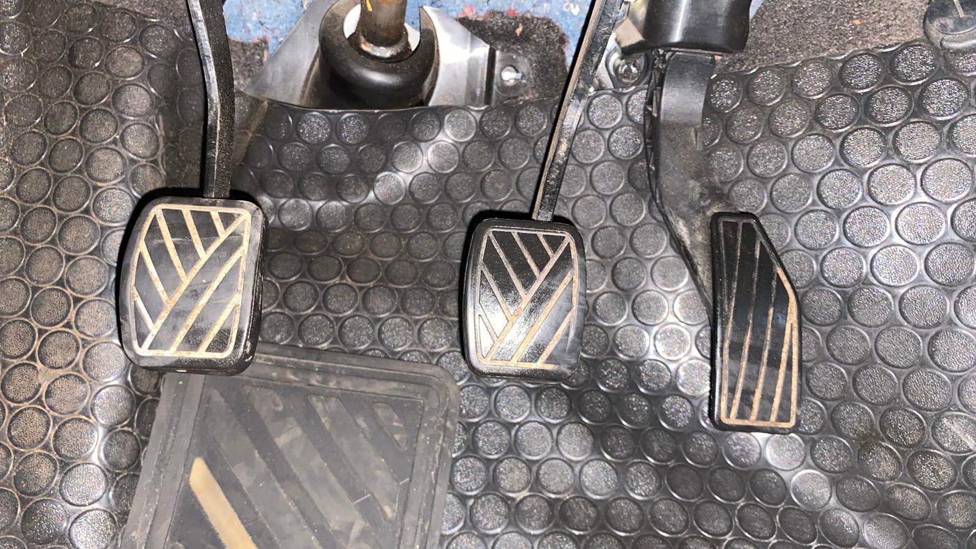 2019 Maruti IGNIS ALPHA 1.2, Petrol, Manual, 32,891 km, Pedals