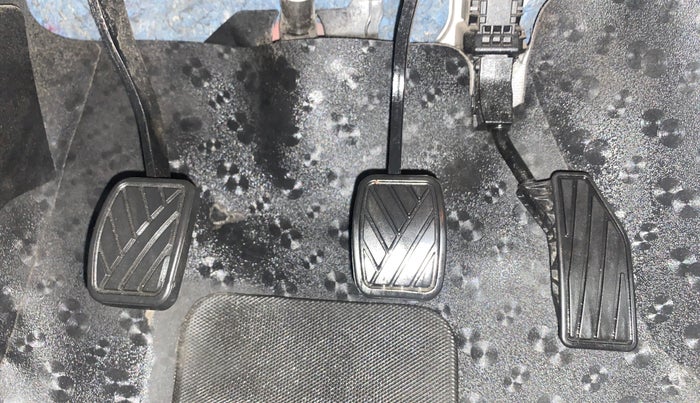 2023 Toyota Glanza V, Petrol, Manual, 21,286 km, Pedals