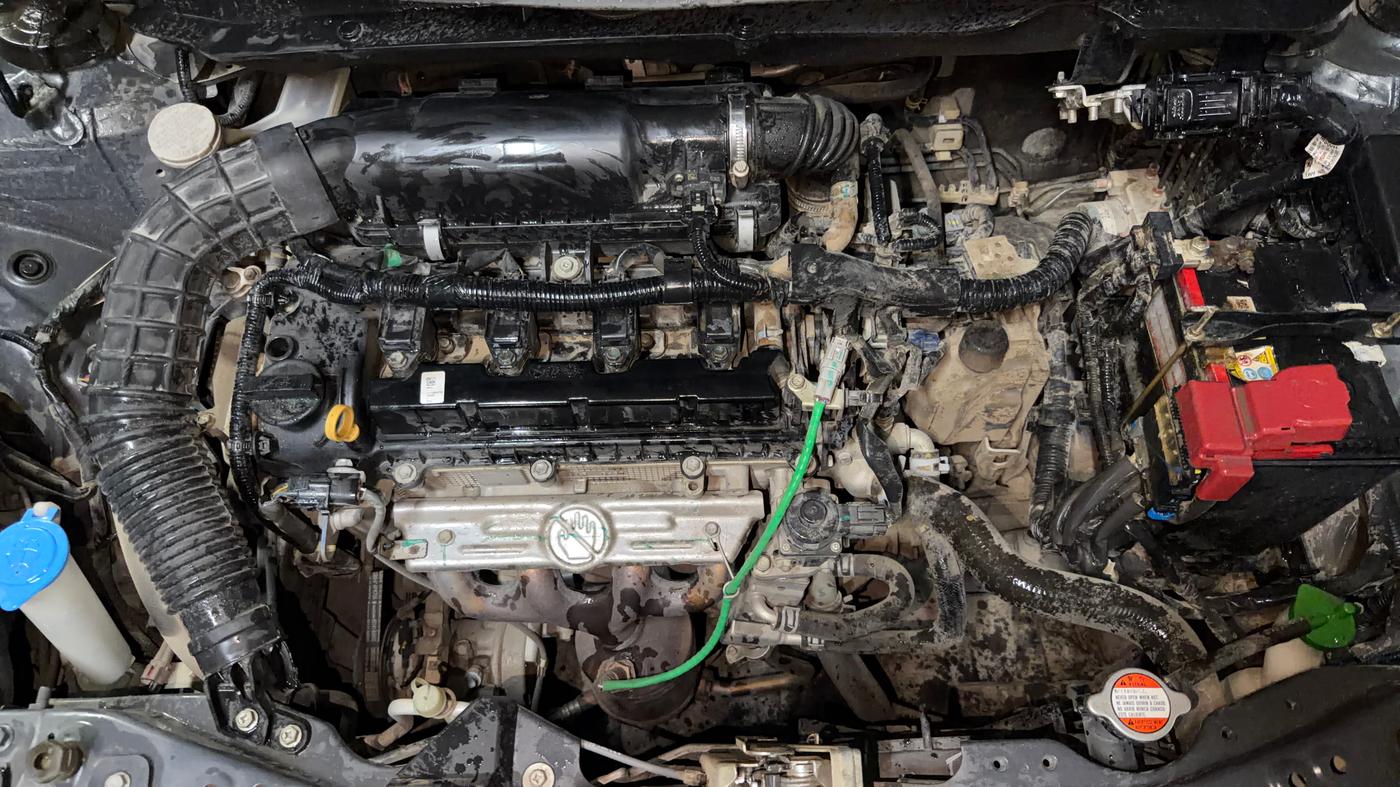 2022 Maruti Swift ZXI AMT, Petrol, Automatic, 64,921 km, Engine View