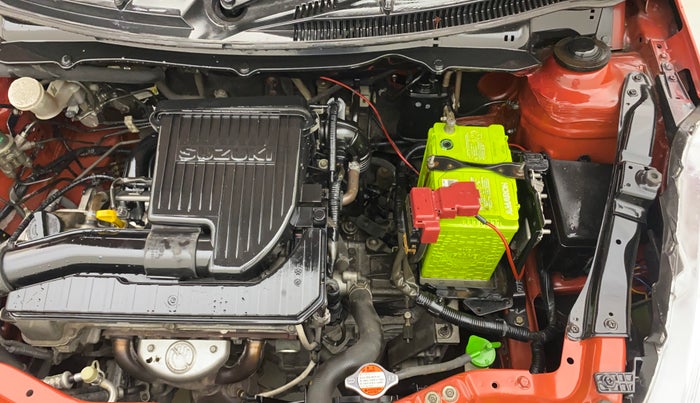 2014 Maruti Swift VXI, Petrol, Manual, 1,43,058 km, Engine View - Left