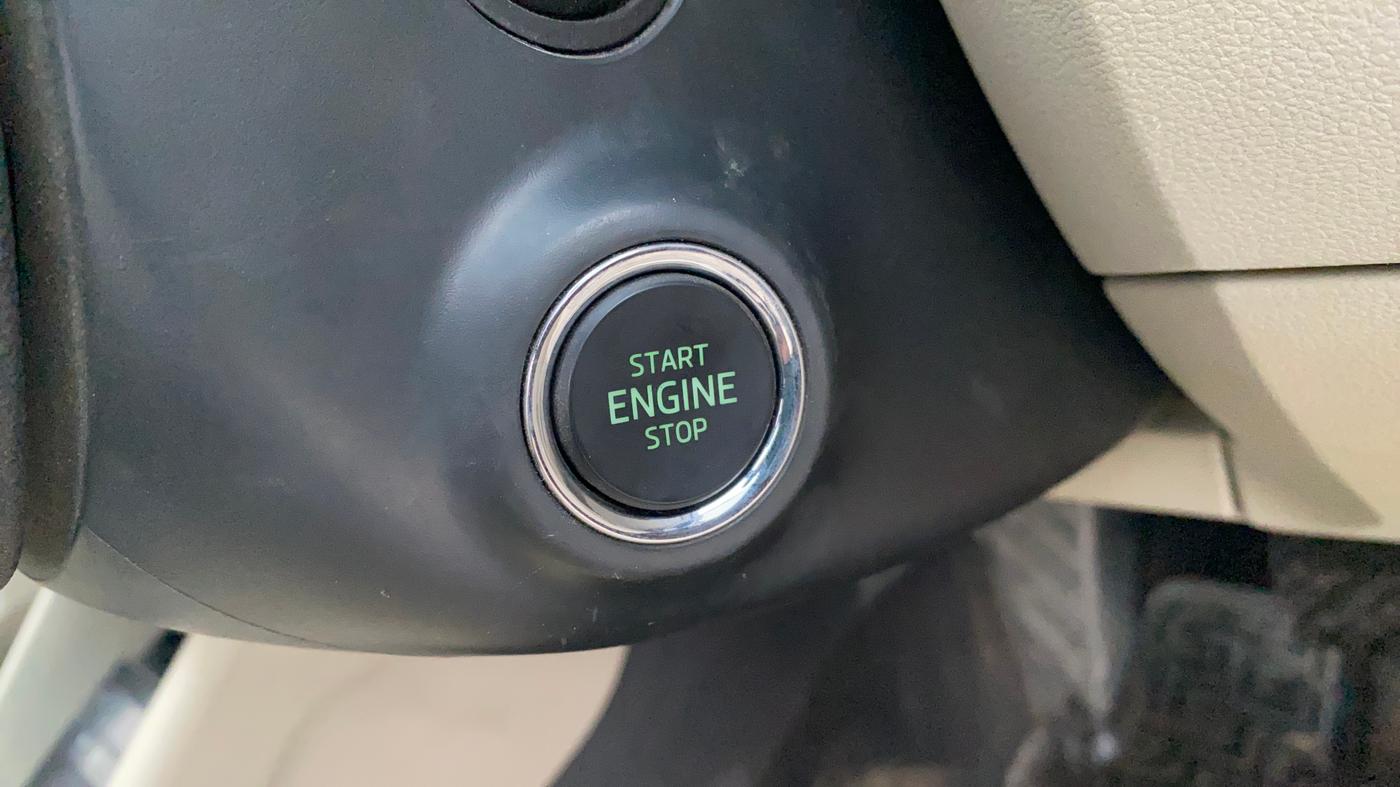 2018 Skoda Octavia L&K 1.8 TSI AT, Petrol, Automatic, 52,698 km, Keyless Start/ Stop Button