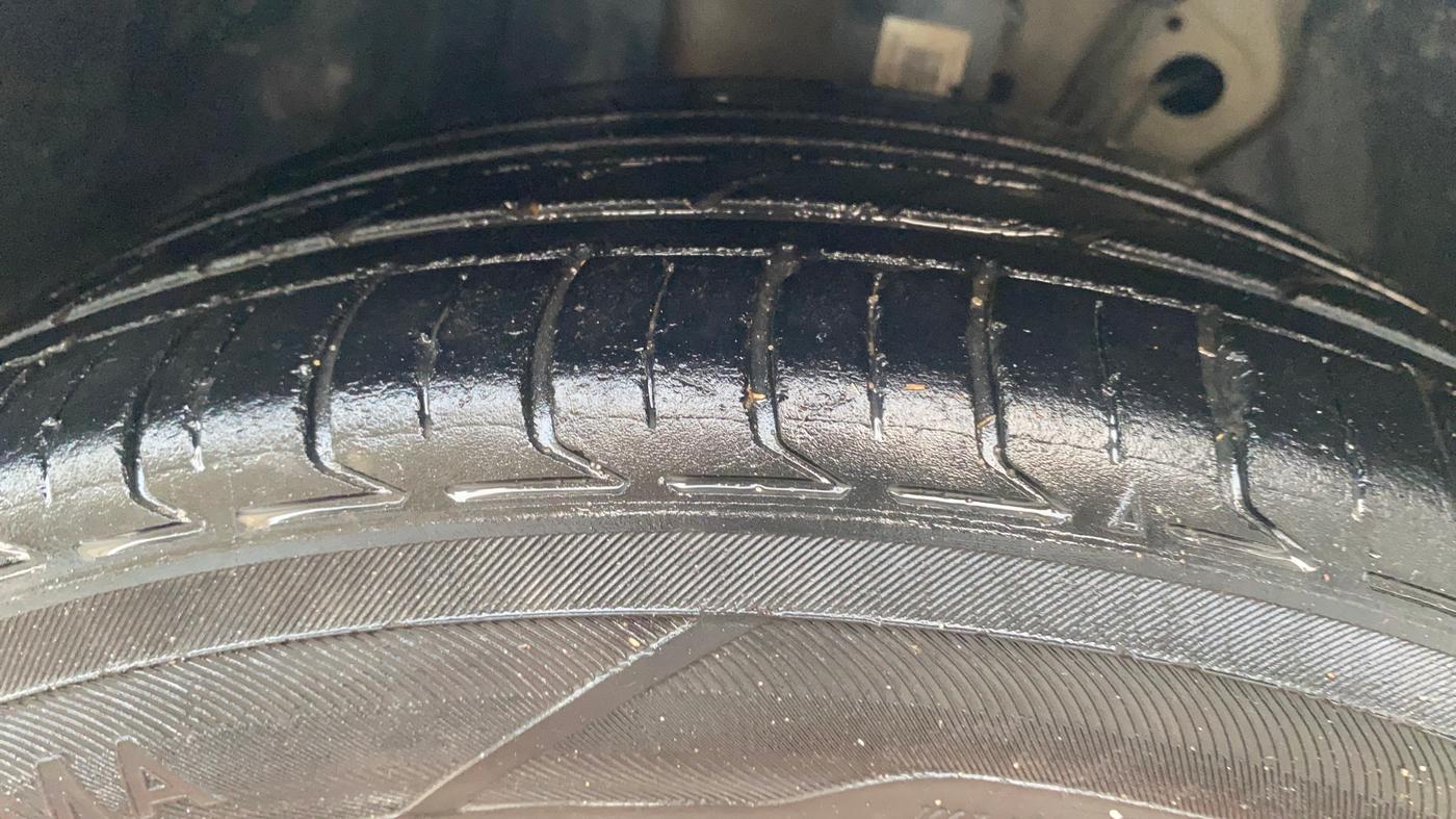 2018 Skoda Octavia L&K 1.8 TSI AT, Petrol, Automatic, 52,698 km, Left Front Tyre Tread