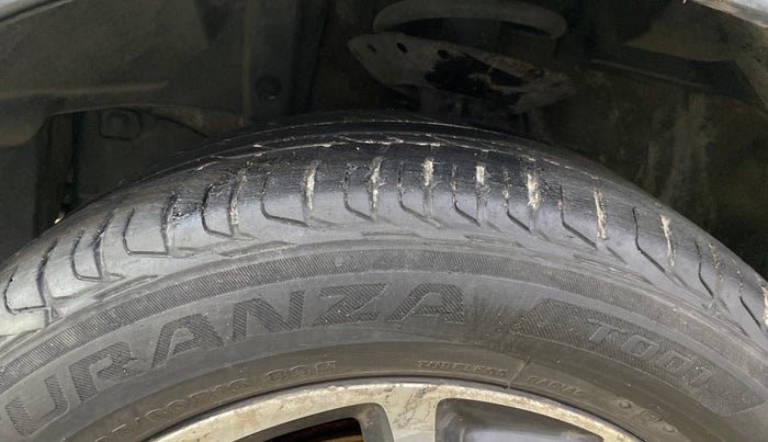 2017 Honda BR-V 1.5L I-VTEC V CVT, Petrol, Automatic, 1,00,898 km, Left Front Tyre Tread