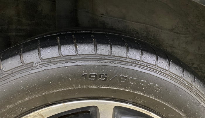 2017 Honda BR-V 1.5L I-VTEC V CVT, Petrol, Automatic, 1,00,898 km, Right Rear Tyre Tread