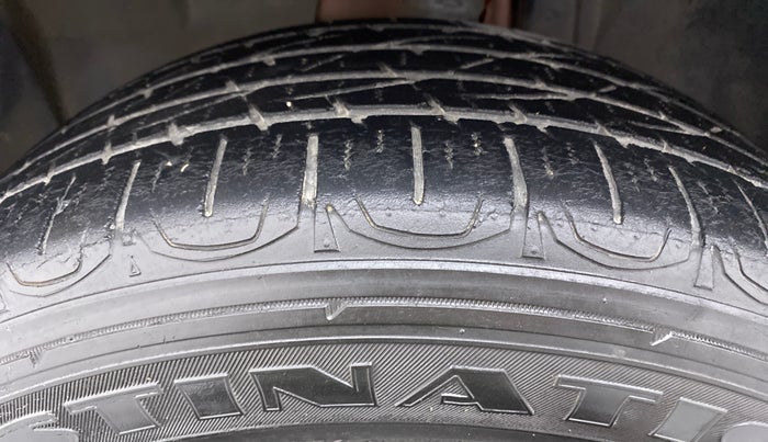 2017 Jeep Compass LIMITED 1.4 AT, Petrol, Automatic, 63,442 km, Left Front Tyre Tread