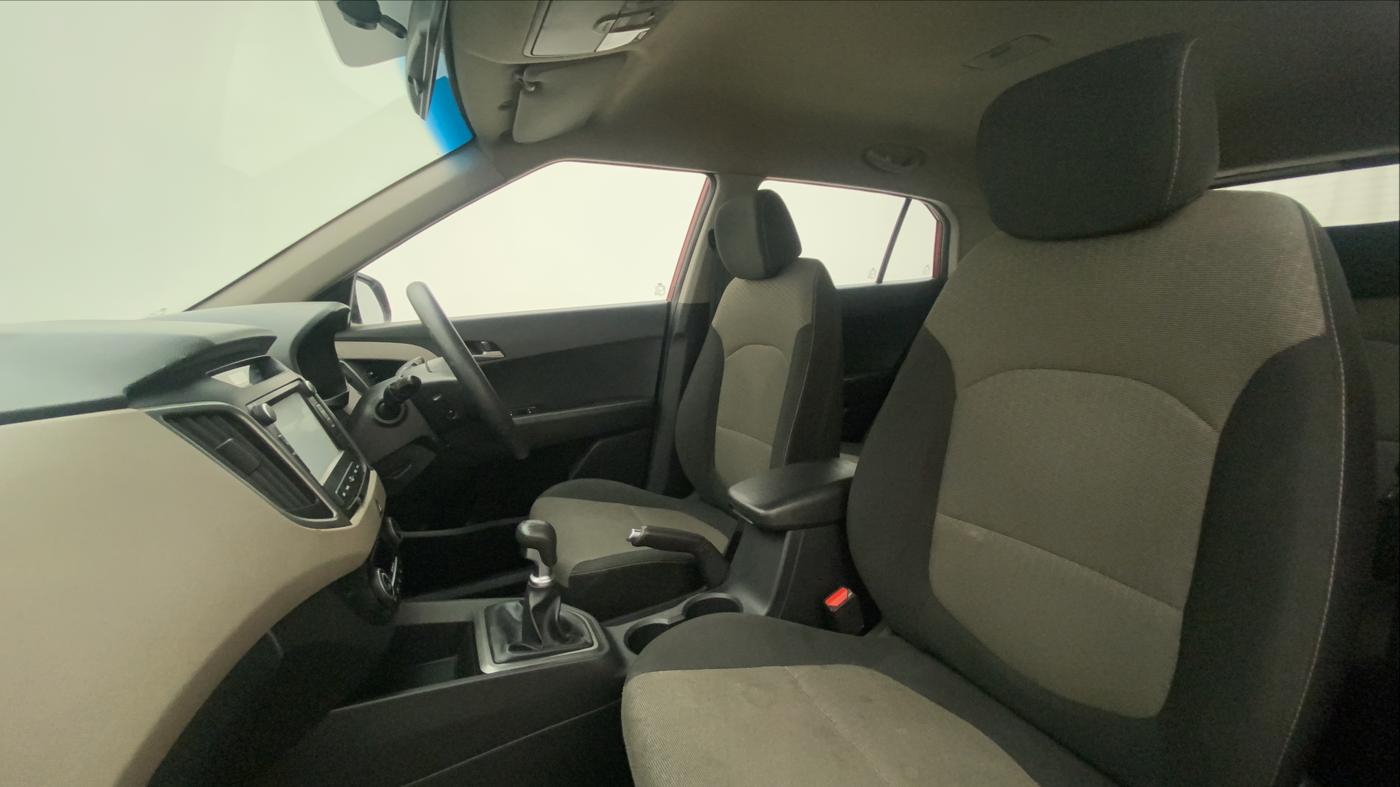 2016 Hyundai Creta SX PLUS 1.6 PETROL, Petrol, Manual, 41,458 km, Right Side Front Door Cabin