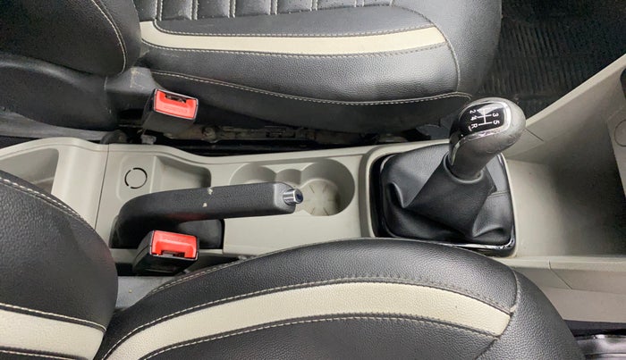 2017 Tata Tiago XZ PETROL, Petrol, Manual, 1,22,932 km, Gear Lever