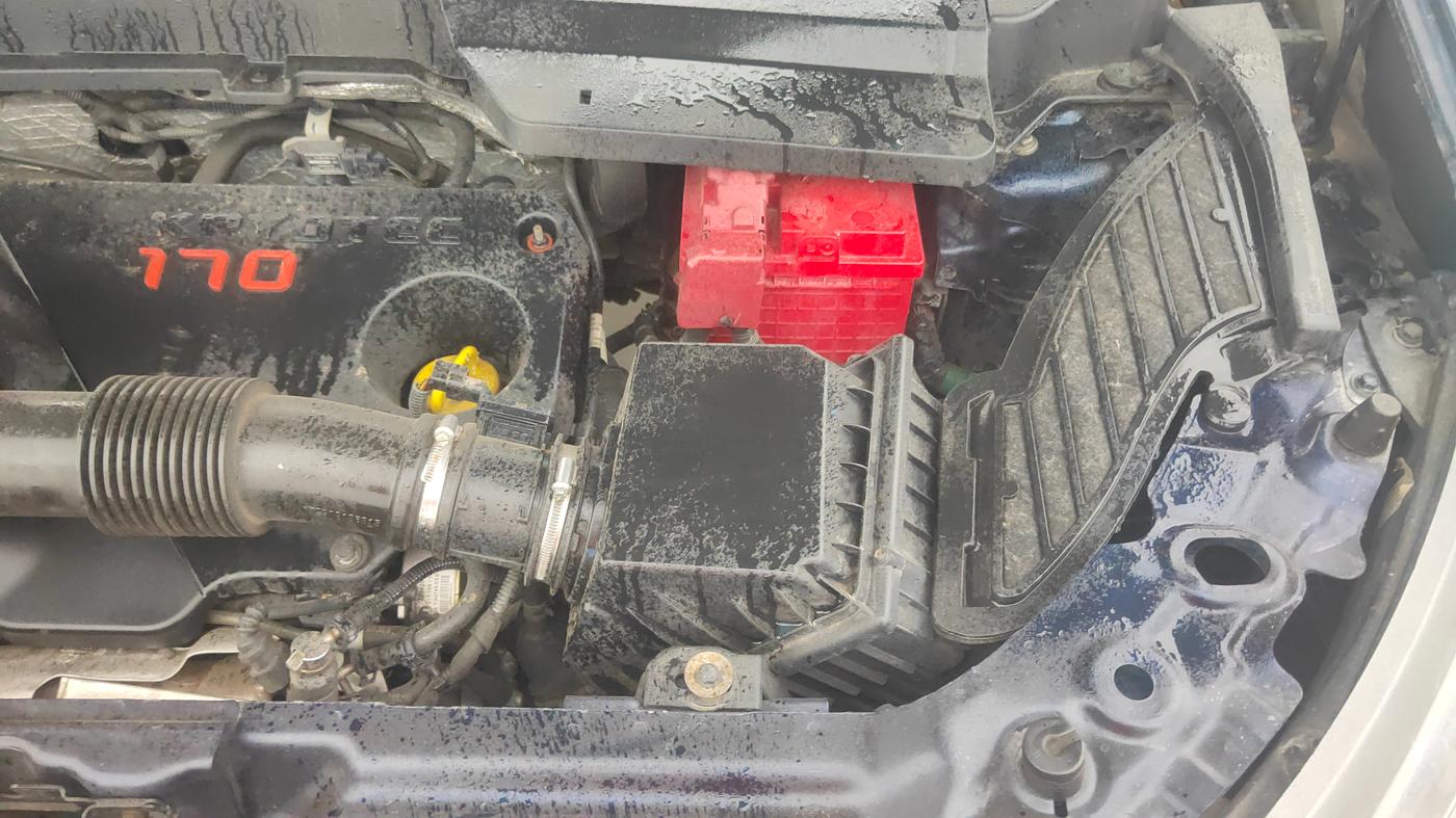 2021 Tata Safari XZA PLUS, Diesel, Automatic, 1,29,005 km, Engine View - Left