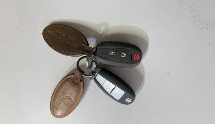 2018 Maruti Baleno ALPHA PETROL 1.2, Petrol, Manual, 40,260 km, Key Close Up