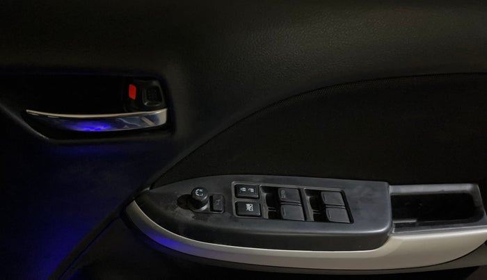 2018 Maruti Baleno ALPHA PETROL 1.2, Petrol, Manual, 40,260 km, Driver Side Door Panels Control