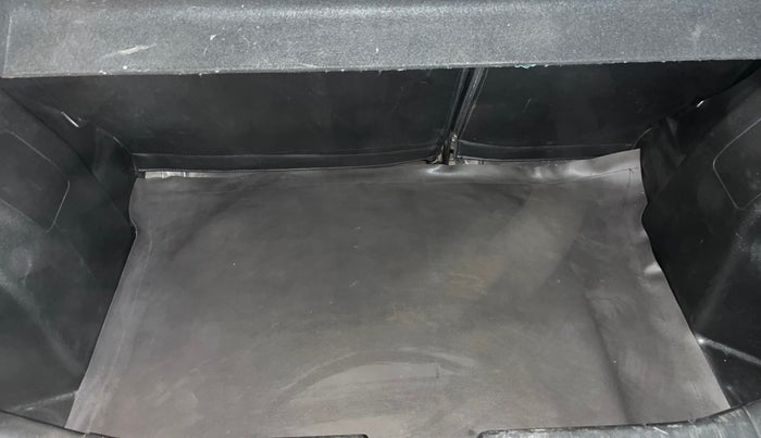 2018 Maruti Baleno ALPHA PETROL 1.2, Petrol, Manual, 40,260 km, Boot Inside