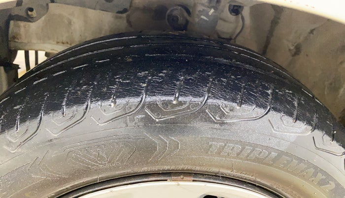2013 Honda Amaze 1.5L I-DTEC S, Diesel, Manual, 85,835 km, Left Front Tyre Tread