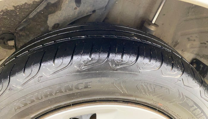 2013 Honda Amaze 1.5L I-DTEC S, Diesel, Manual, 85,835 km, Left Rear Tyre Tread