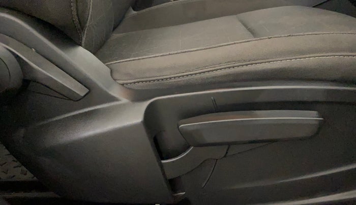 2023 Tata PUNCH CREATIVE  AMT, Petrol, Automatic, 37,844 km, Driver Side Adjustment Panel