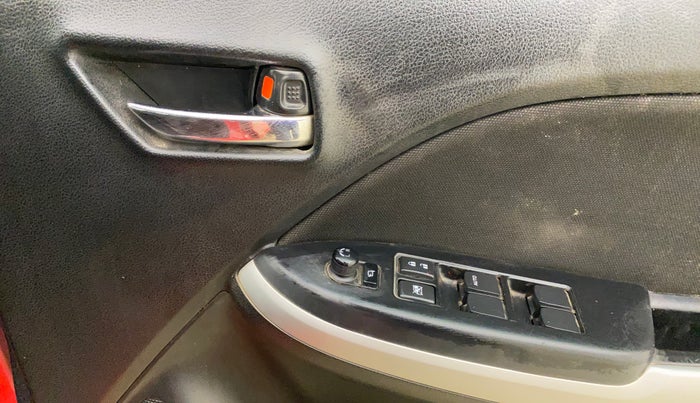 2018 Maruti Baleno ZETA PETROL 1.2, Petrol, Manual, 1,25,971 km, Driver Side Door Panels Control