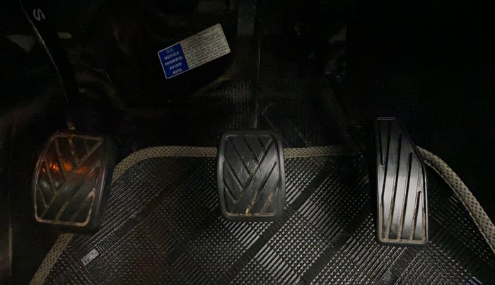 2018 Maruti Baleno ZETA PETROL 1.2, Petrol, Manual, 1,25,971 km, Pedals