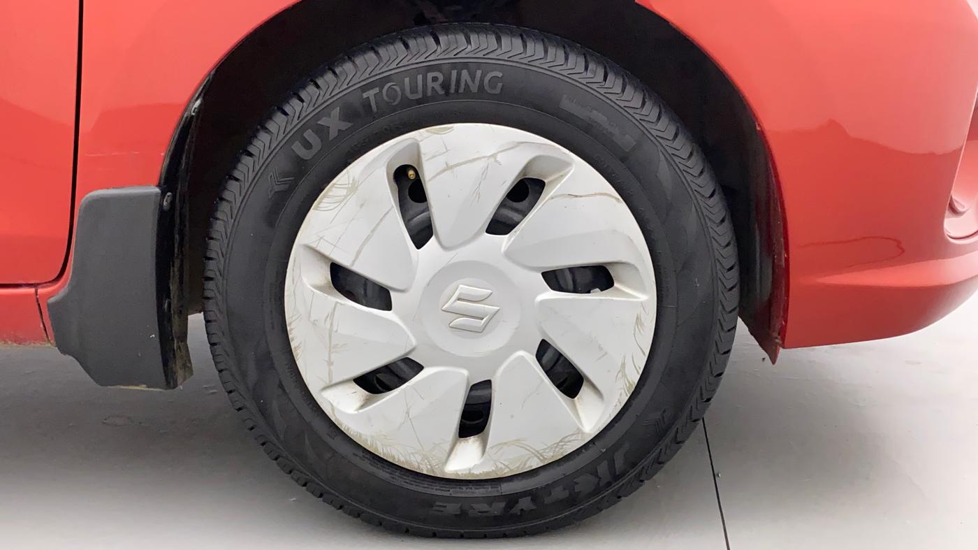 2018 Maruti Celerio VXI, Petrol, Manual, 1,19,218 km, Right Front Wheel