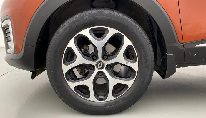 2017 Renault Captur RXT DIESEL MT, Diesel, Manual, 34,690 km, Left Front Wheel