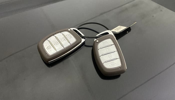 2022 Hyundai Creta SX (O) 1.4 TURBO DCT, Petrol, Automatic, 1,26,161 km, Key Close Up