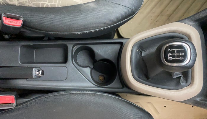 2014 Hyundai Grand i10 ASTA 1.2 KAPPA VTVT, Petrol, Manual, 87,572 km, Gear Lever