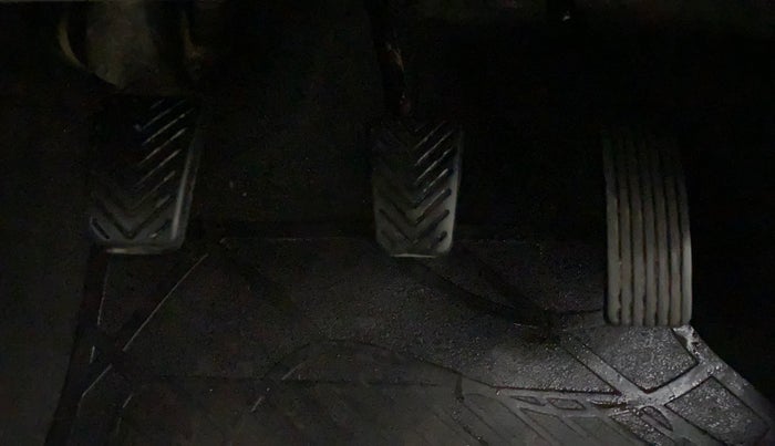 2014 Hyundai Eon ERA +, Petrol, Manual, 54,328 km, Pedals