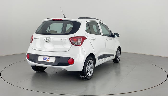 2018 Hyundai Grand i10 SPORTZ 1.2 KAPPA VTVT, Petrol, Manual, 20,438 km, Right Back Diagonal