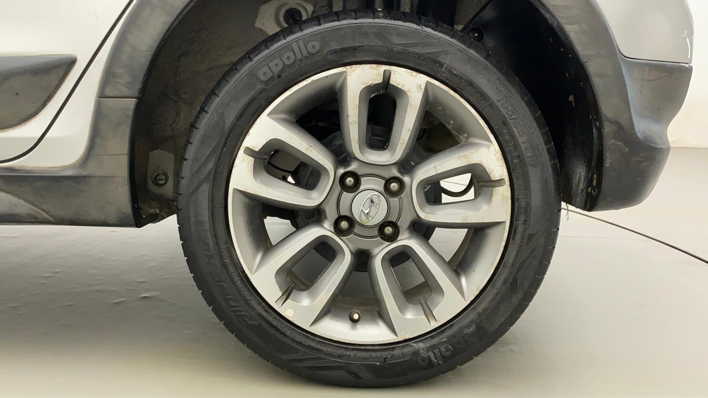 2016 Hyundai i20 Active 1.2 S, Petrol, Manual, 77,147 km, Left Rear Wheel