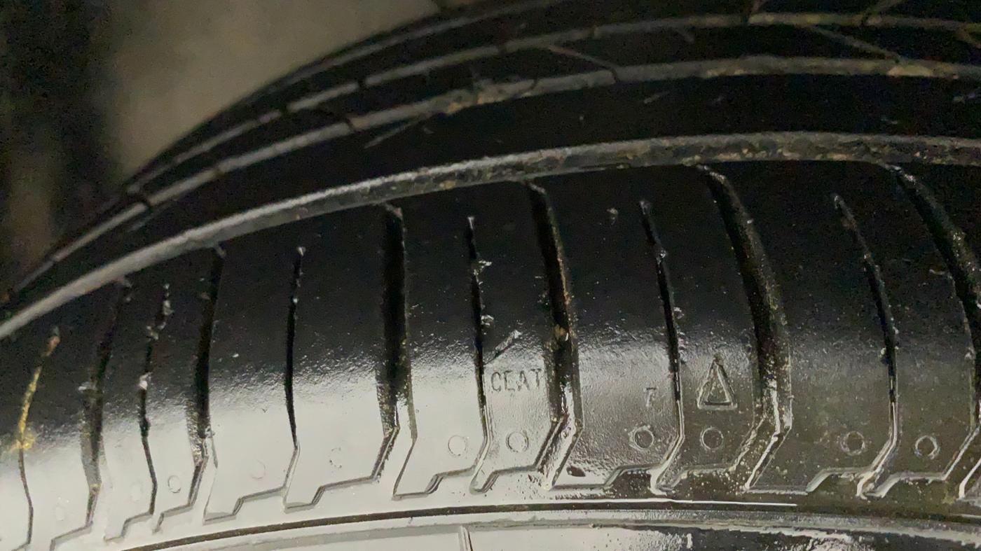 2016 Hyundai i20 Active 1.2 S, Petrol, Manual, 77,147 km, Left Front Tyre Tread