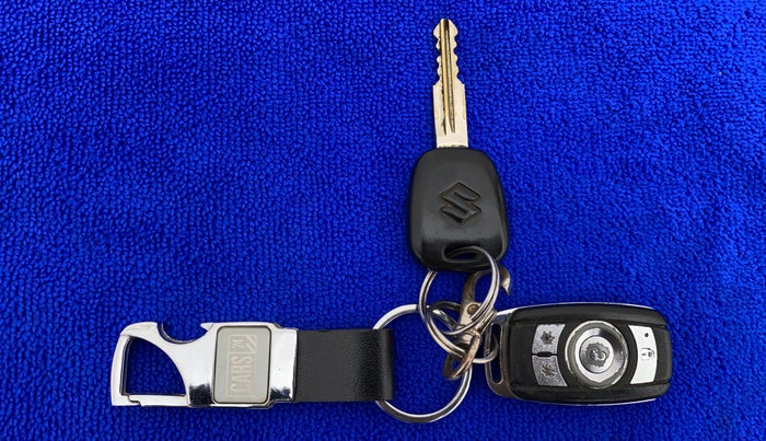 2012 Maruti Alto K10 VXI, Petrol, Manual, 60,212 km, Key Close Up