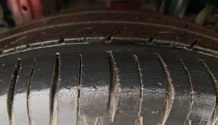 2012 Maruti Alto K10 VXI, Petrol, Manual, 60,212 km, Right Rear Tyre Tread