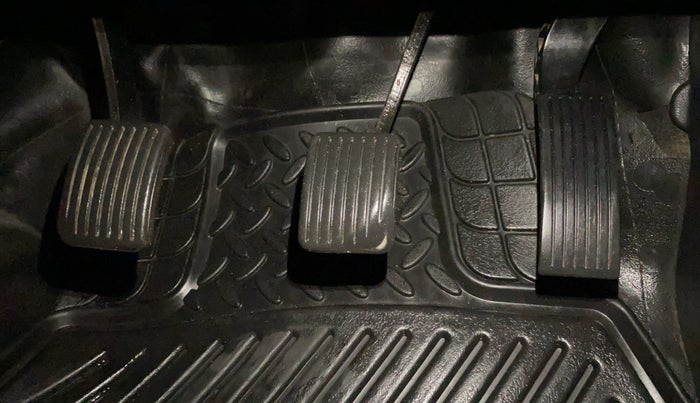 2016 Hyundai Grand i10 SPORTZ 1.2 KAPPA VTVT, Petrol, Manual, 53,865 km, Pedals