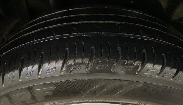 2020 Toyota URBAN CRUISER MID GRADE AT, Petrol, Automatic, 61,595 km, Right Rear Tyre Tread