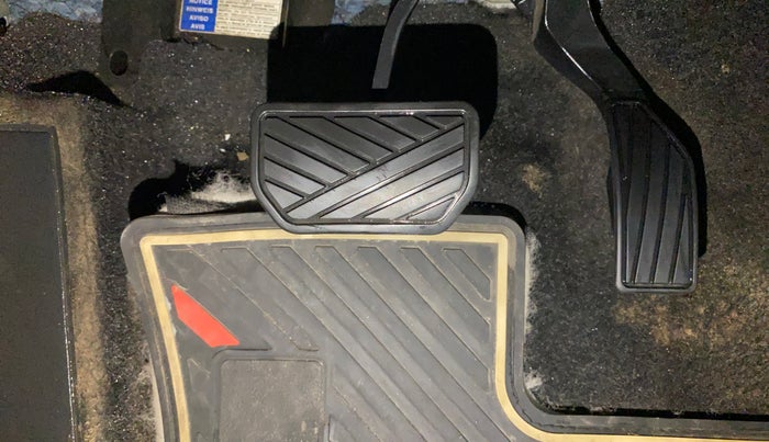 2020 Toyota URBAN CRUISER MID GRADE AT, Petrol, Automatic, 61,595 km, Pedals