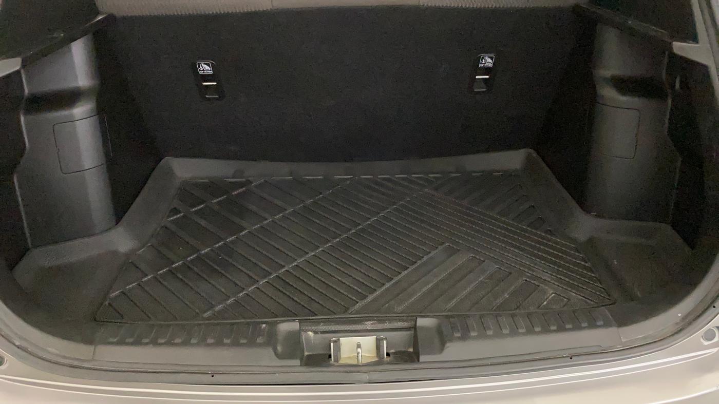 2020 Toyota URBAN CRUISER MID GRADE AT, Petrol, Automatic, 61,675 km, Boot Inside