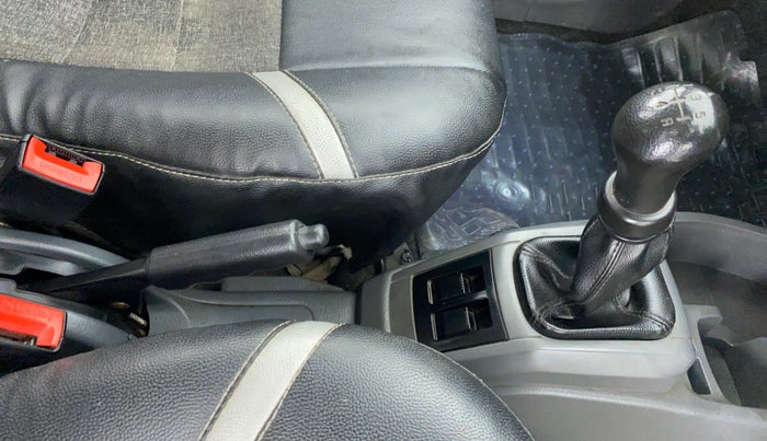 2015 Maruti Alto 800 LXI, Petrol, Manual, 49,139 km, Gear Lever