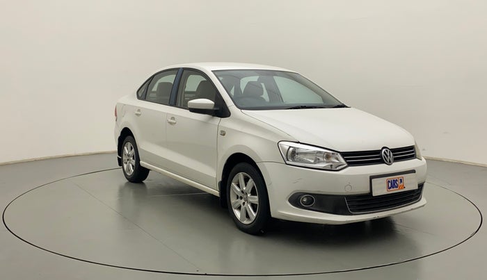 2011 Volkswagen Vento COMFORTLINE 1.6, Petrol, Manual, 96,152 km, Right Front Diagonal