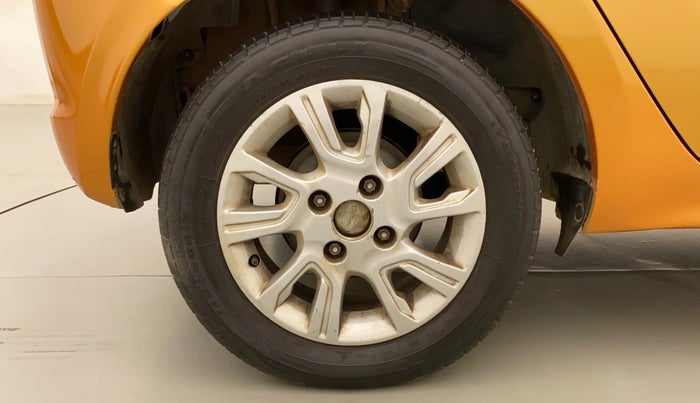 2016 Tata Tiago XZ PETROL, Petrol, Manual, 95,180 km, Right Rear Wheel
