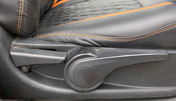 2016 Tata Tiago XZ PETROL, Petrol, Manual, 95,180 km, Driver Side Adjustment Panel