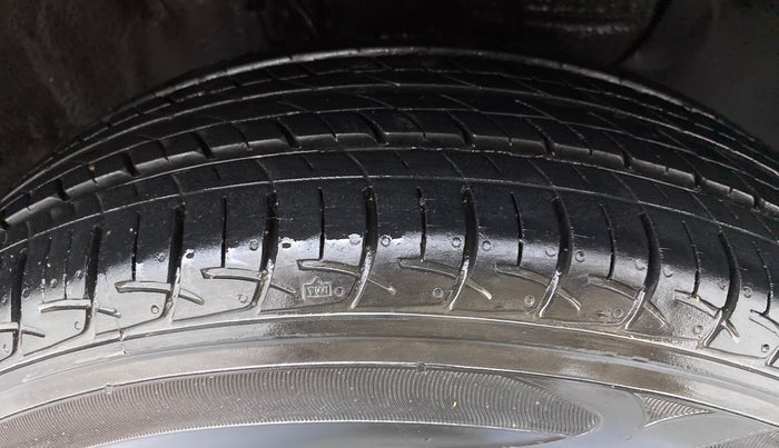 2018 Hyundai Elite i20 ASTA 1.2, Petrol, Manual, 20,999 km, Right Front Tyre Tread