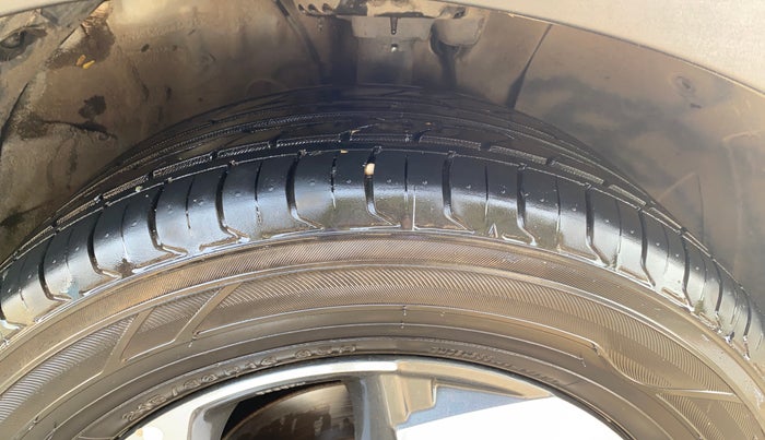 2019 Hyundai VENUE SX PLUS 1.0 TURBO DCT, Petrol, Automatic, 44,898 km, Right Front Tyre Tread