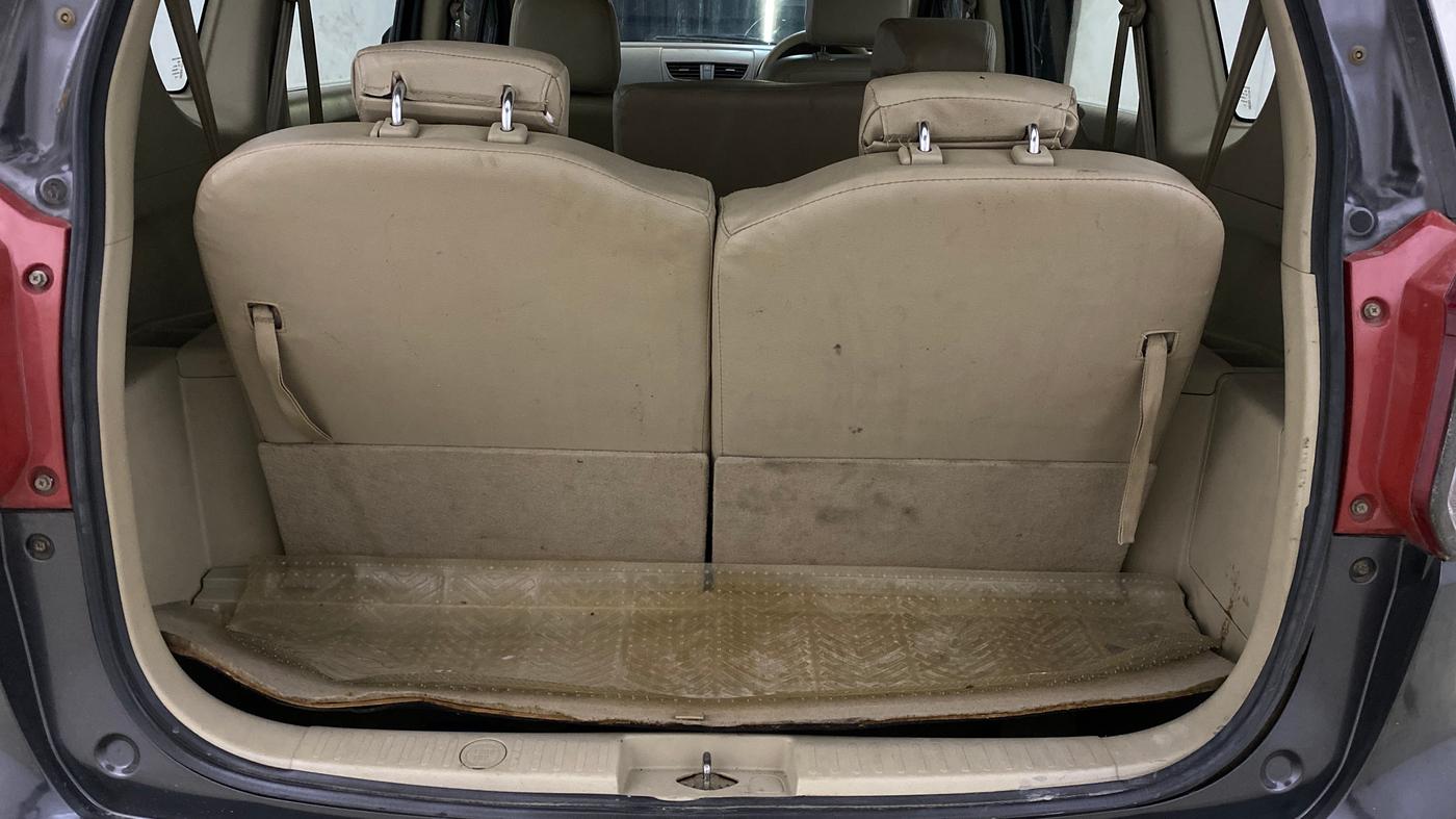 2017 Maruti Ertiga ZXI+, Petrol, Manual, 1,16,094 km, Boot Inside