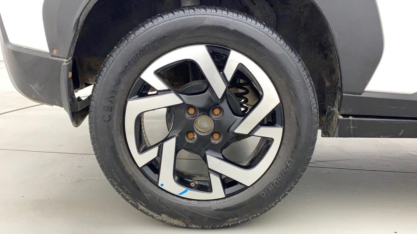 2021 Nissan MAGNITE XV PREMIUM TURBO CVT, Petrol, Automatic, 60,452 km, Right Rear Wheel