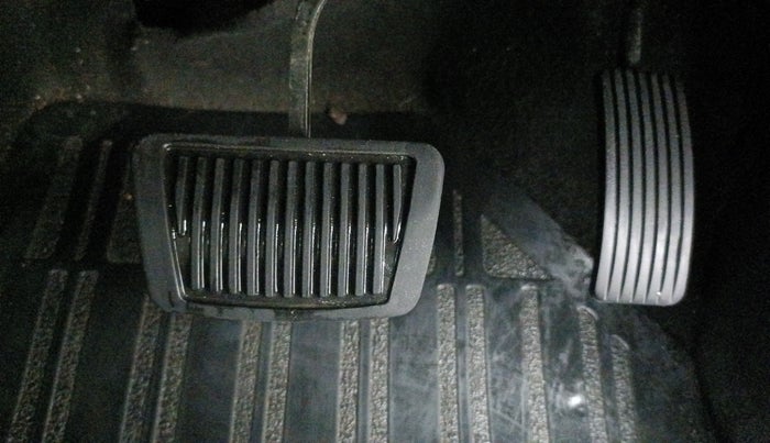 2017 Hyundai Creta SX PLUS AT 1.6 PETROL, Petrol, Automatic, 70,973 km, Pedals