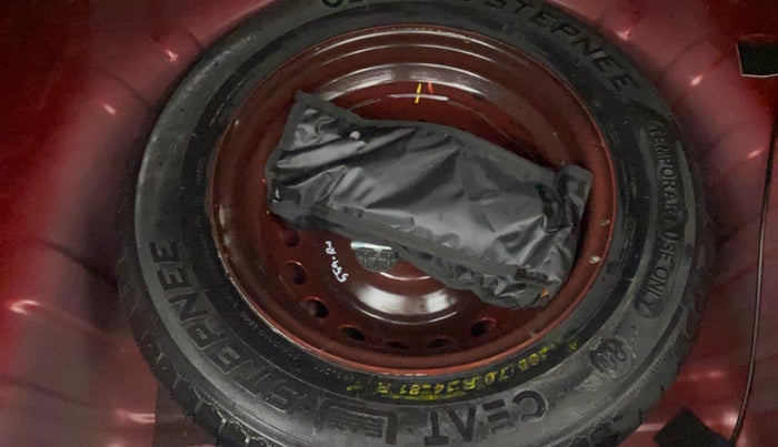 2022 Renault Kwid RXL 1.0 (O), Petrol, Manual, 9,402 km, Spare Tyre