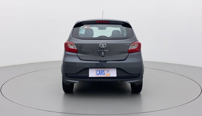 2022 Tata Tiago XT CNG, CNG, Manual, 29,049 km, Back/Rear